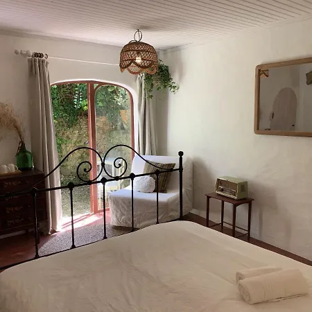 Alma Do Paco Bed & Breakfast 3*