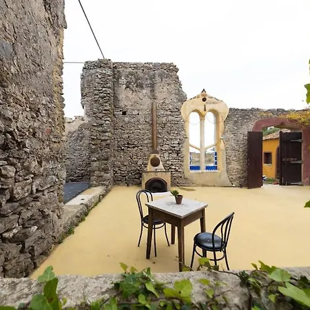 Bed & Breakfast Alma Do Paco 3*